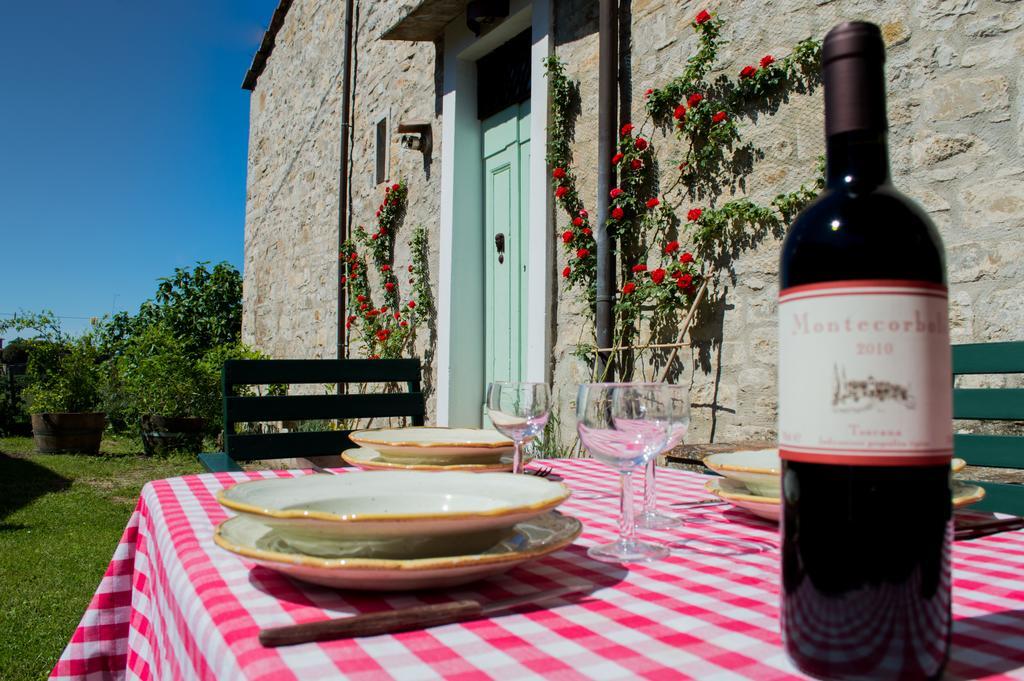 Agriturismo Montecorboli Barberino di Val dʼElsa Kültér fotó