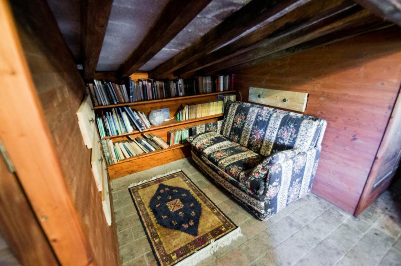 Agriturismo Montecorboli Barberino di Val dʼElsa Kültér fotó