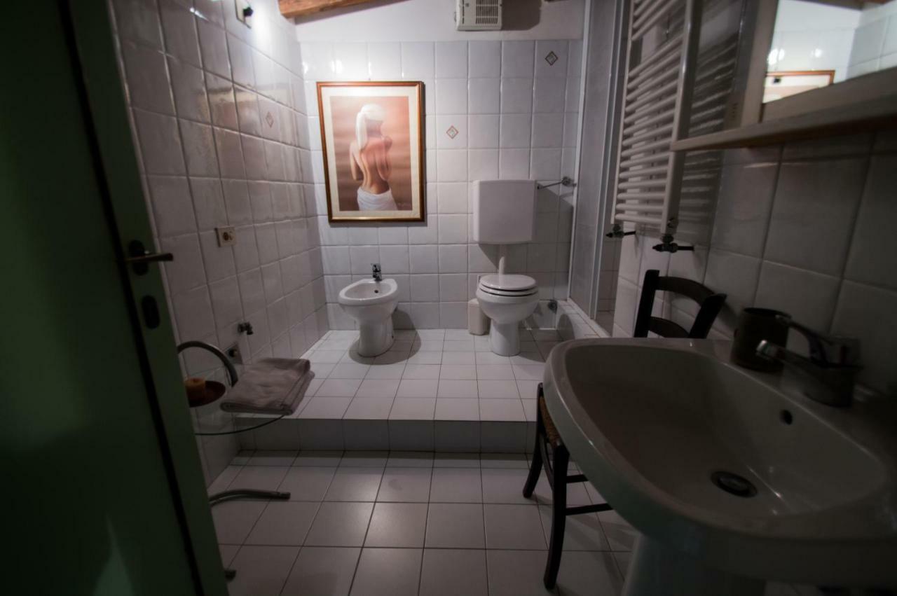 Agriturismo Montecorboli Barberino di Val dʼElsa Kültér fotó